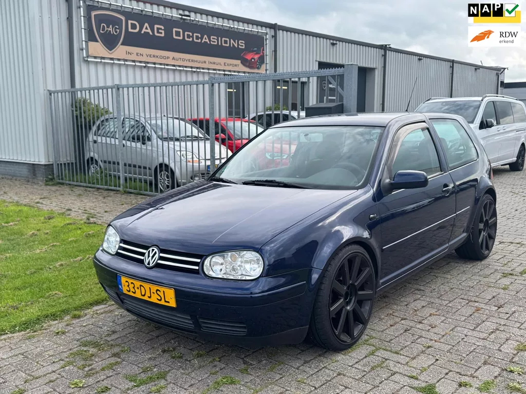 Volkswagen Golf 2.0 Highline AUTOMAAT|19&rdquo; VELGEN|TREKHAAK
