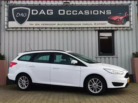 Ford Focus Wagon 1.5 TDCI NAVI|CRUISE|PDC|TREKHAAK|LM VELGEN